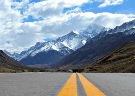 Andes Crossing 